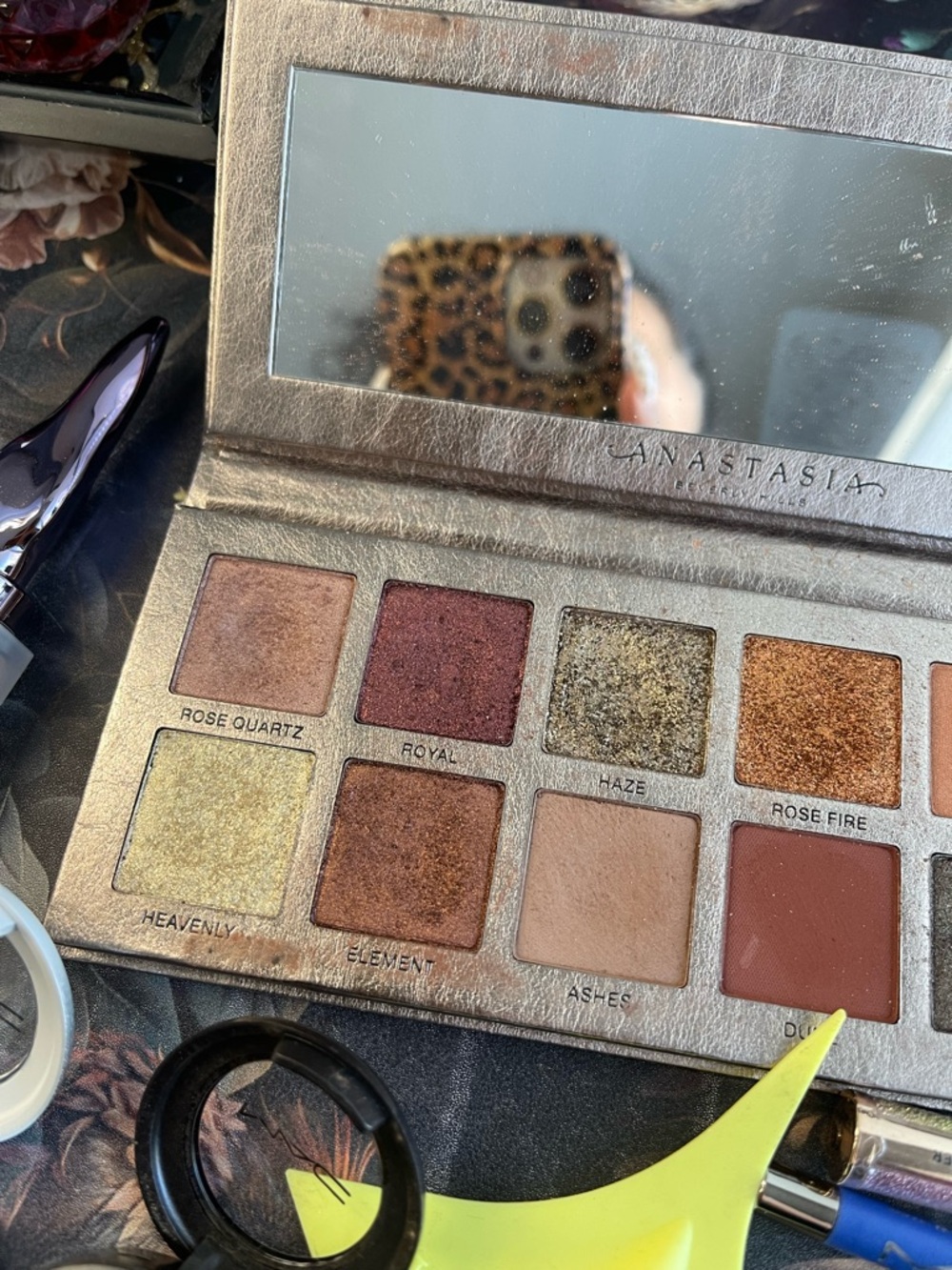 Makeup Bundle - Picture 3 of 5
